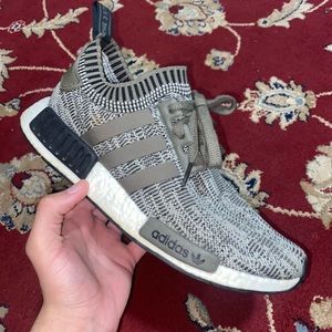 NMD R1 Sesame